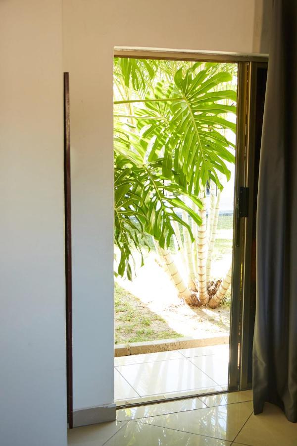 Laha Hotel Maun Exteriör bild